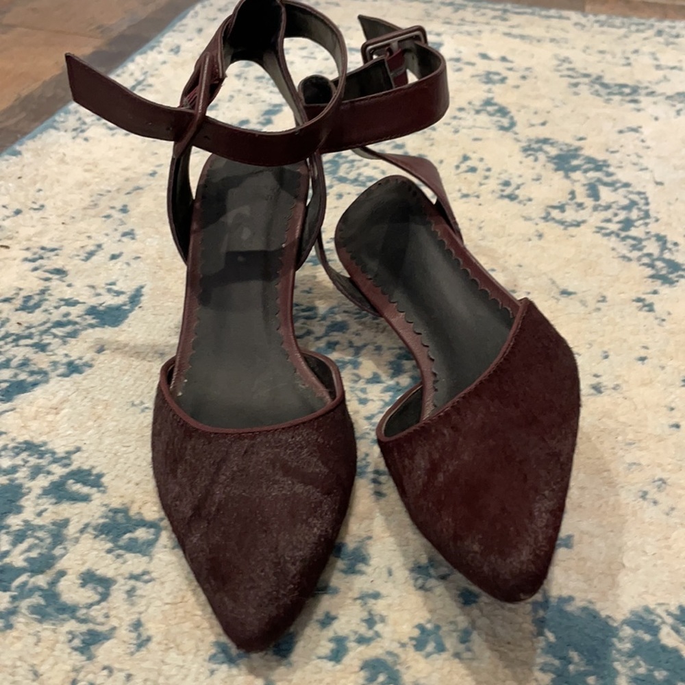 Simply Vera Wang heels size 7.5 Medium - Picture 3 of 10